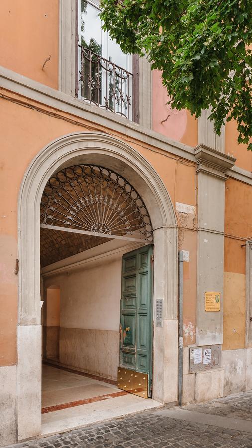 Pensión Etruska Luxury Trastevere 2*